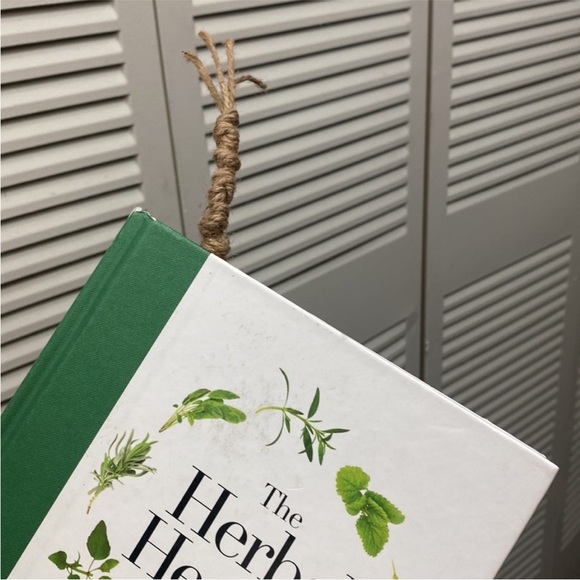 Set of 3 Handmade Bookmarks with Tassels - Picture 16 of 16